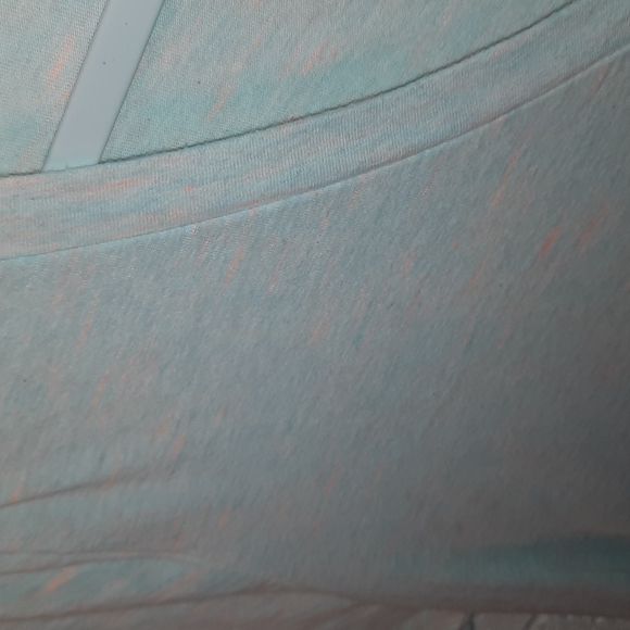 Old Navy V-Neck Tee - Picture 3 of 5